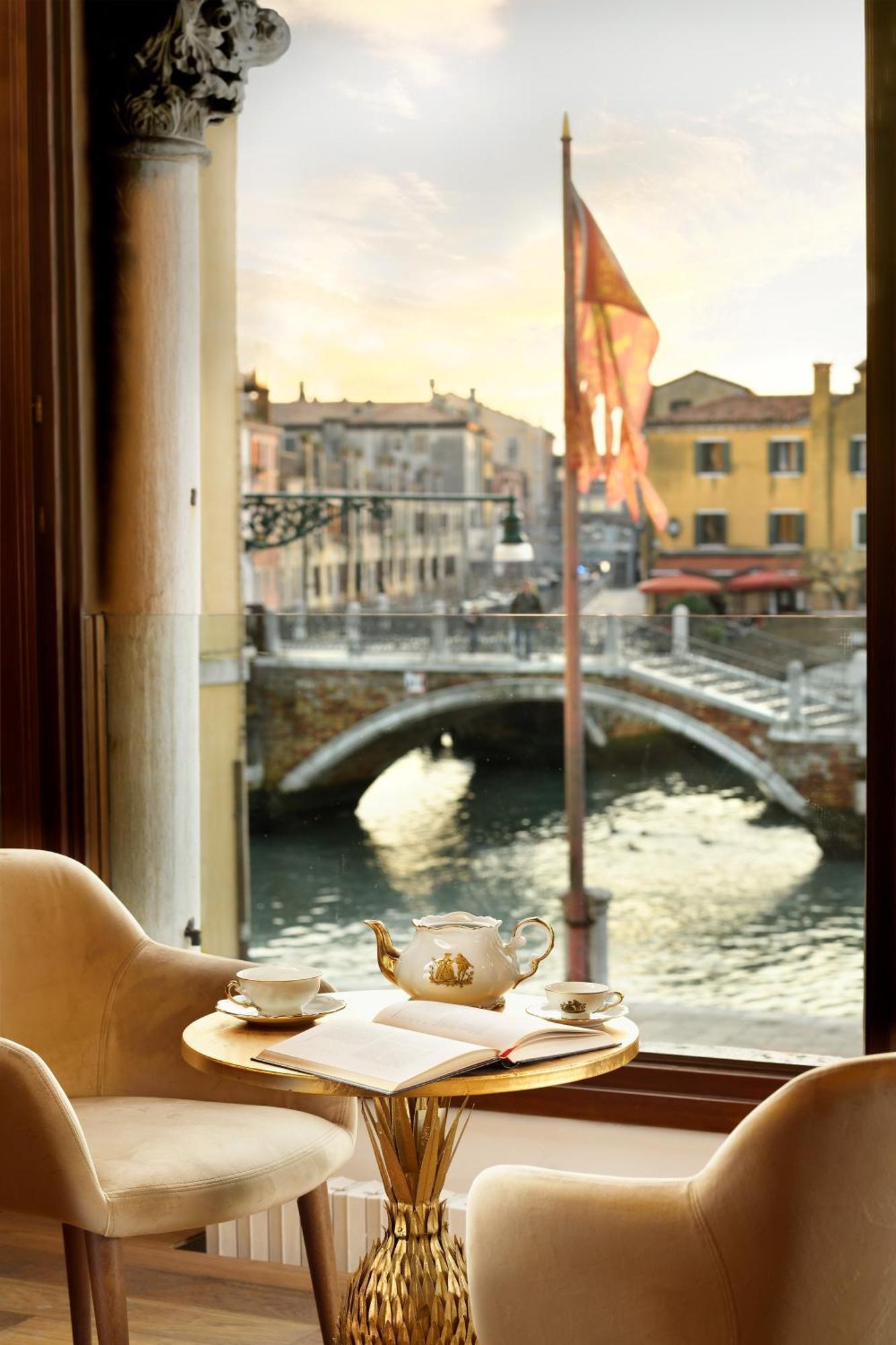 Swan Dolcevita Prestige Stay - Canal View & Exclusive Experience Venedig Eksteriør billede