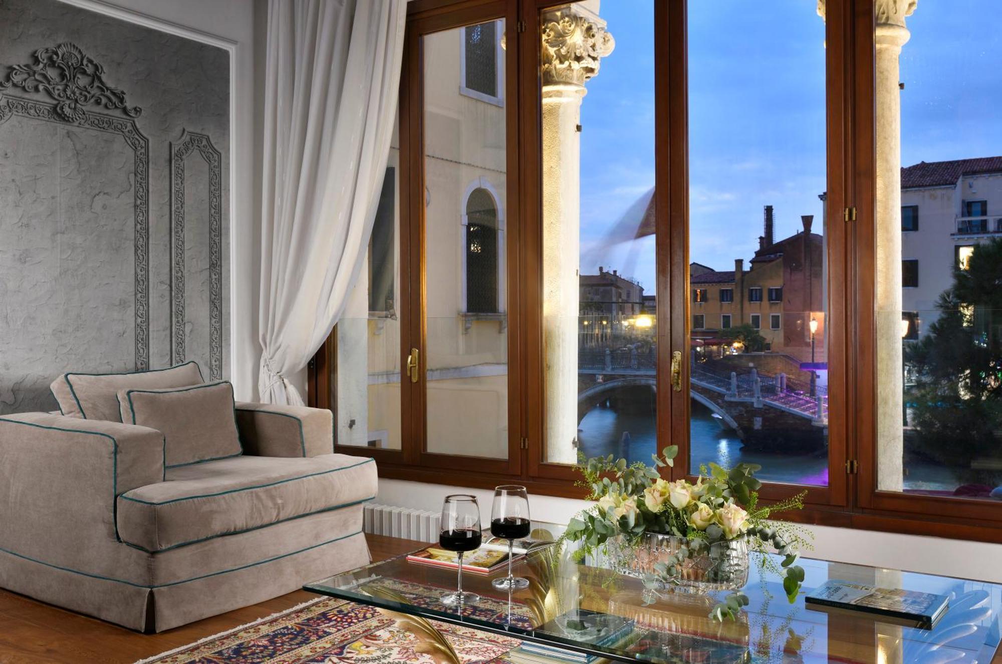 Swan Dolcevita Prestige Stay - Canal View & Exclusive Experience Venedig Eksteriør billede
